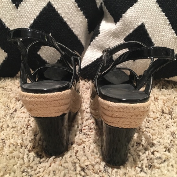 Black Wedges - Picture 4 of 8